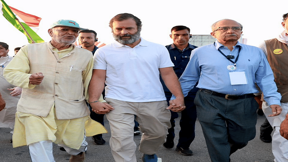 Congress: Prashant Bhushan joined Bharat Jodo Yatra today led by Rahul Gandhi in Telangan