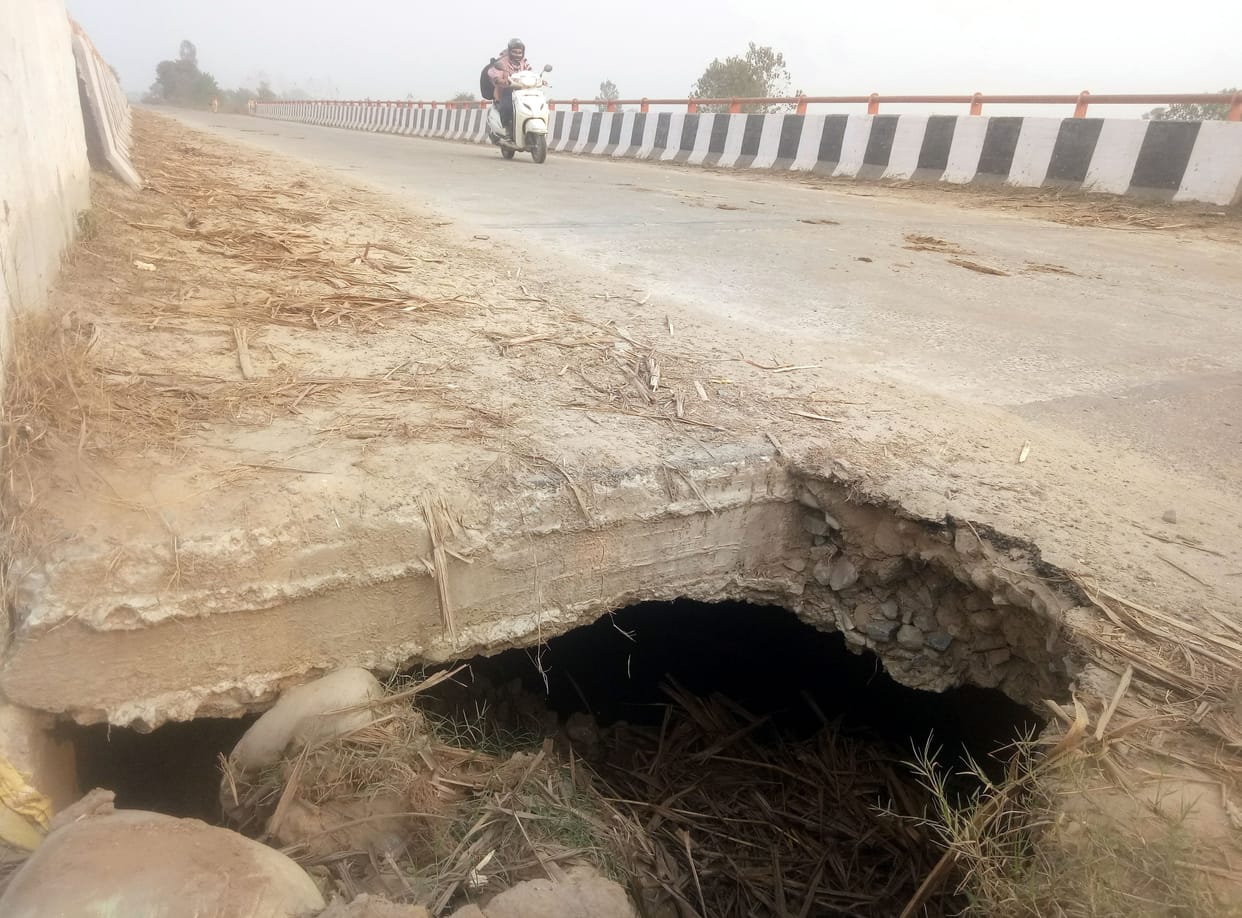 Water reduced in Ganga, yet did not start road construction