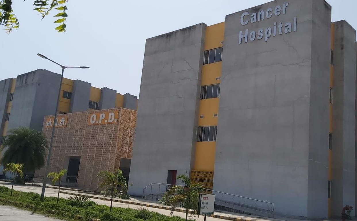 Cancer patients ignored, need treatment