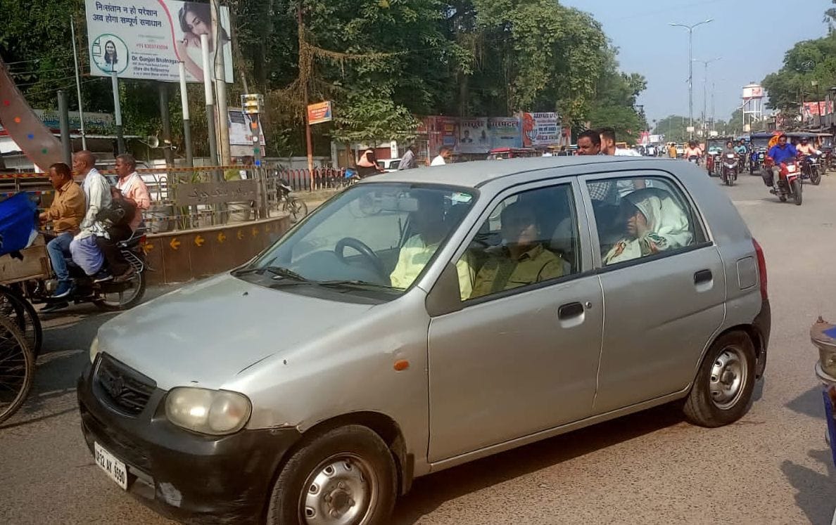gonda,car,seat belt