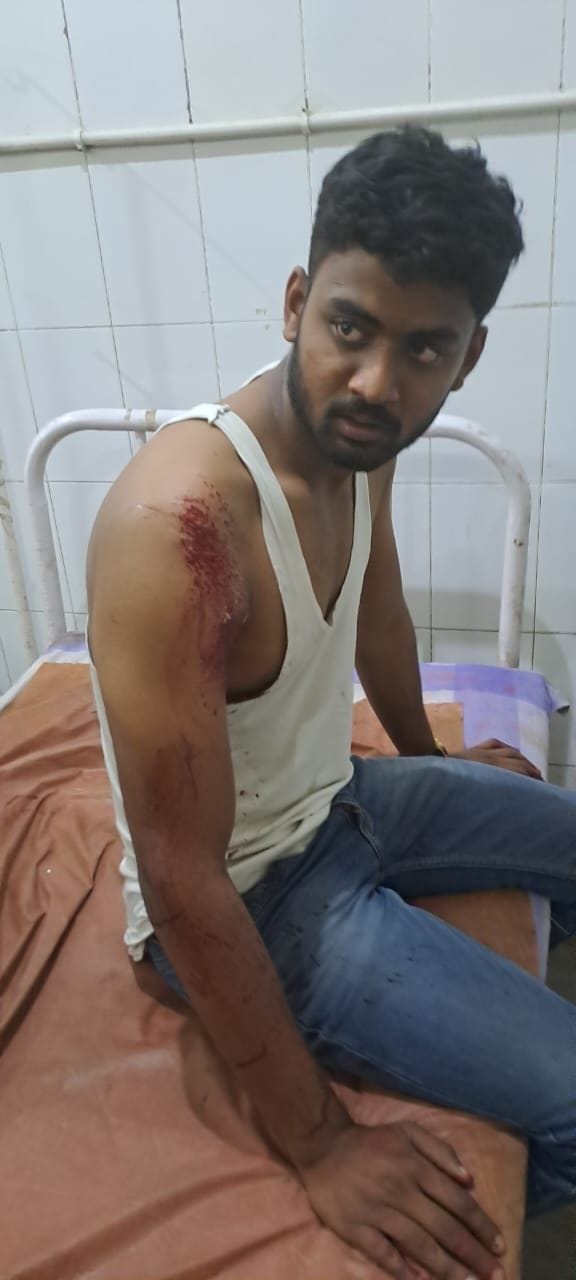Hathras: Property dealer's son shot at Agra Road