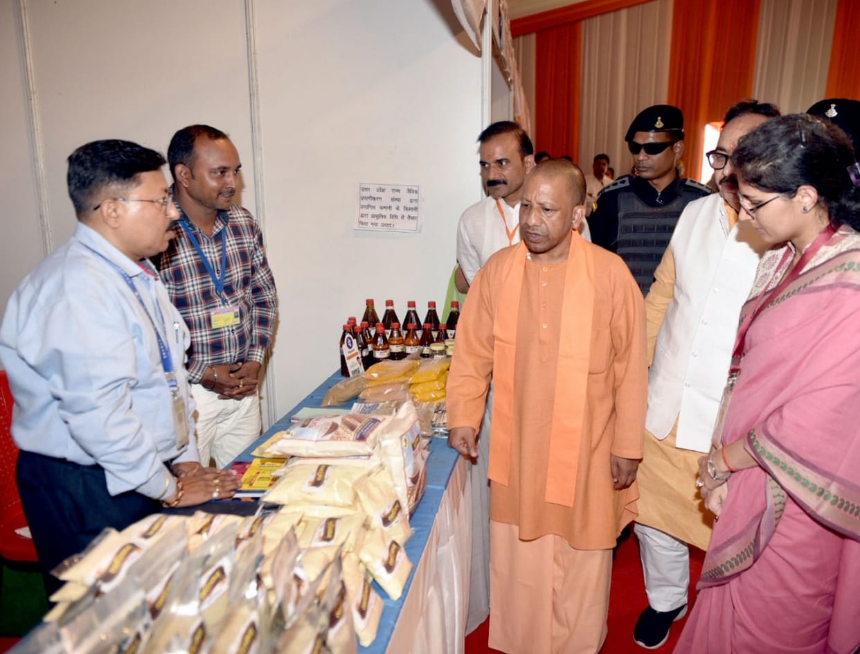 CM took information about the cultivation of strawberries and black rice