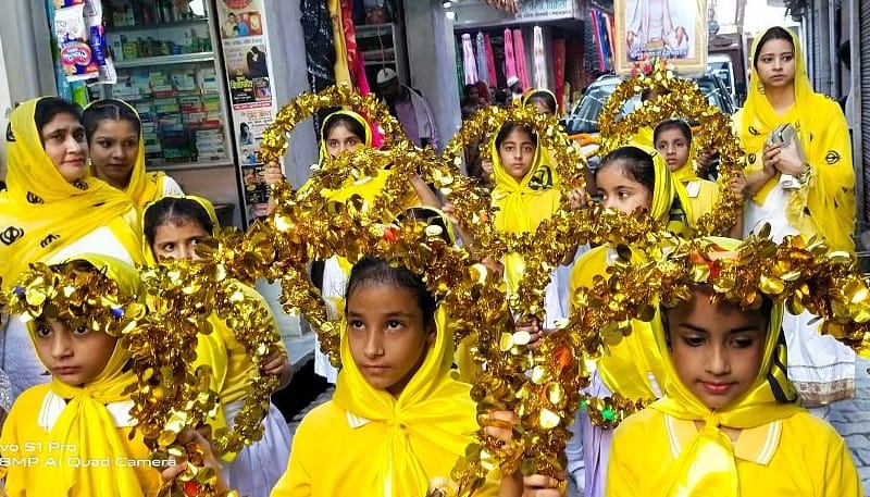 Nagar Kirtan Shobha Yatra on the Prakash Parv of Guru Nanak Dev