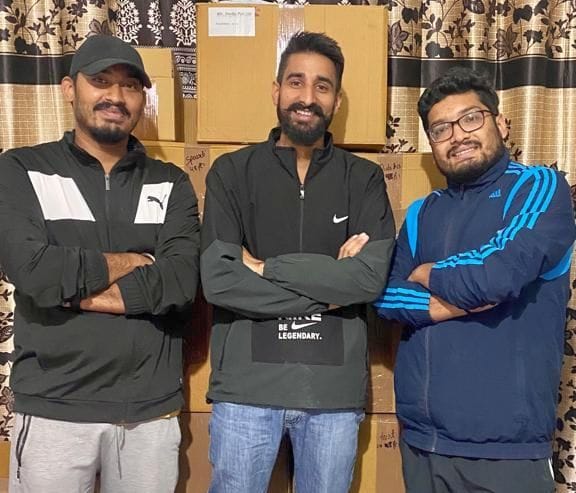 Pithoragarh Three brothers started tea business became famous abroad too Uttarakhand news in hindi