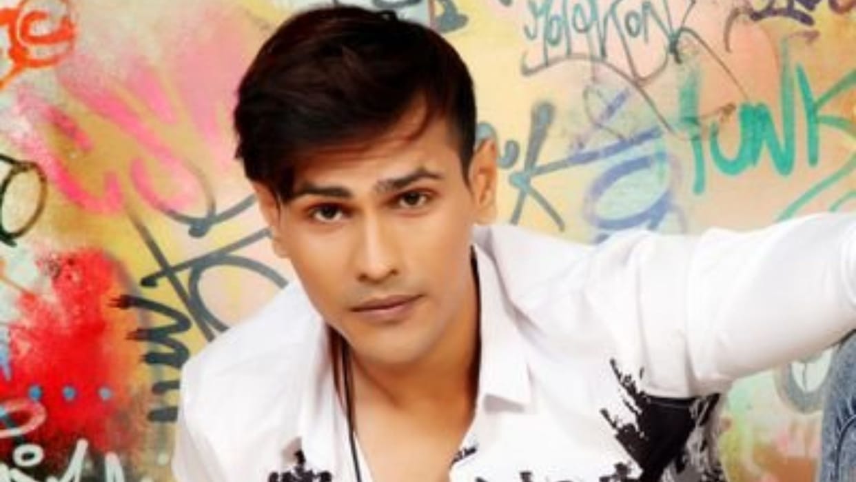 saarrh kkashyap talked about struggles and casting couch said when director asked to show him private parts