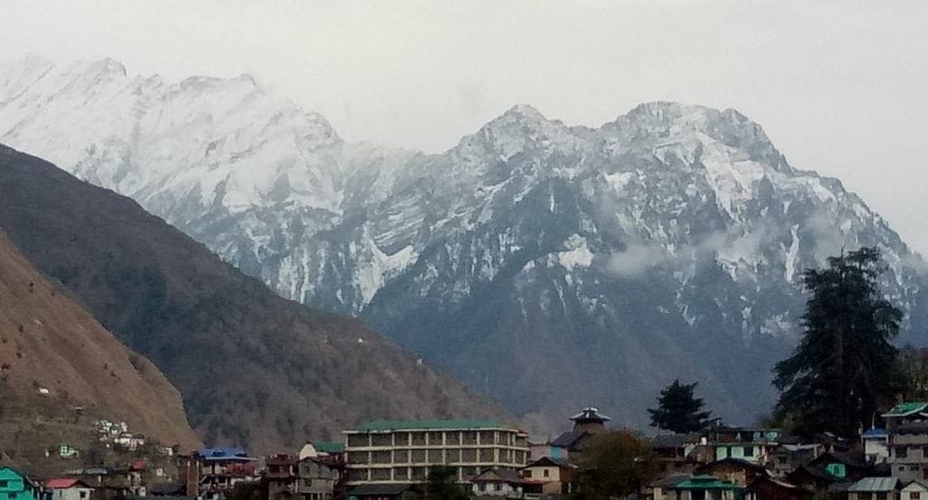 Snowfall in Pangi increased the outbreak of cold