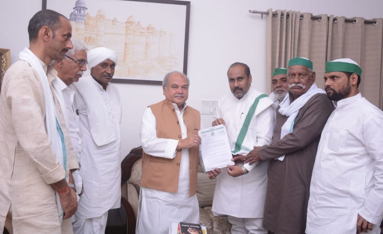 The delegation met the Union Agriculture Minister regarding the problem of farmers