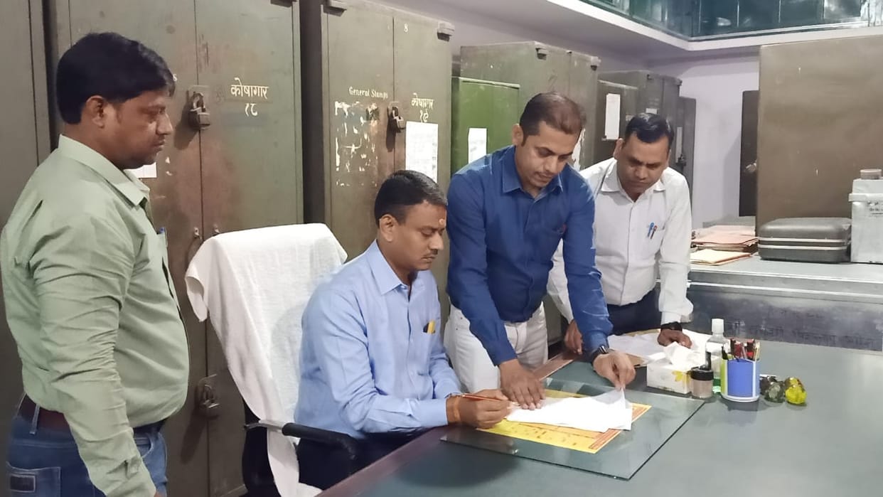 IAS S Rajalingam takes over as 58th DM of Varanasi counts his priority