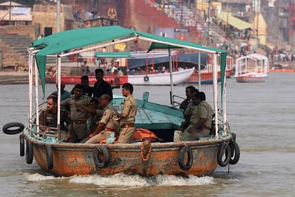 Dev Deepawali 2022 there will be no crowd at Ganga Ghats of Kashi briefed to policemen