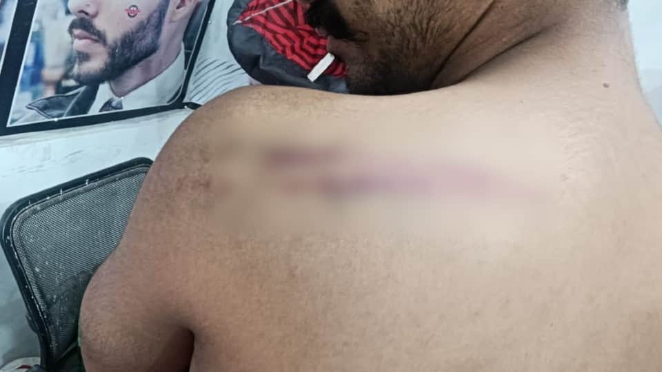 Barber released video accusing PAC constables of beating in Agra