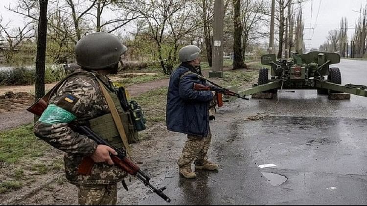 Russia Ukraine War: तीन लाख मौतें, हजारों गायब, खंडहर हुआ यूक्रेन, एक साल में कहां पहुंचा रूस-यूक्रेन युद्ध? रूस और यूक्रेन युद्ध