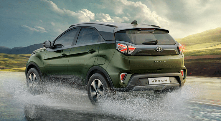 Tata Nexon: भारत की सबसे ज्यादा बिकने वाली एसयूवी ने रचा इतिहास, बिक गईं 5 लाख यूनिट्स India's best-selling SUV Tata Nexon acheives production milestone of 5 lakh units
