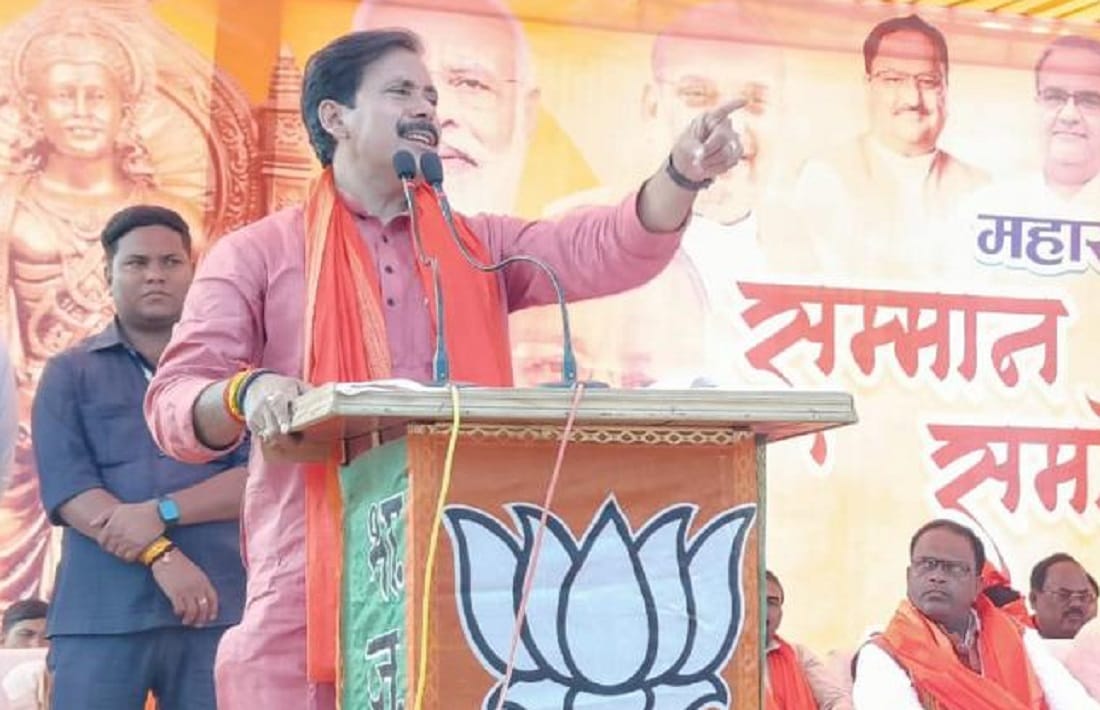 Anil Rajbhar attacked Akhilesh Yadav