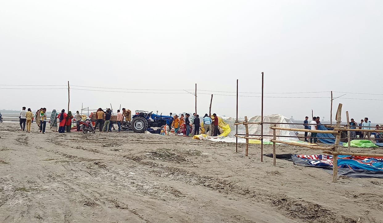 Fair started at Narnaur Ganga Ghat, devotees started setting up tents