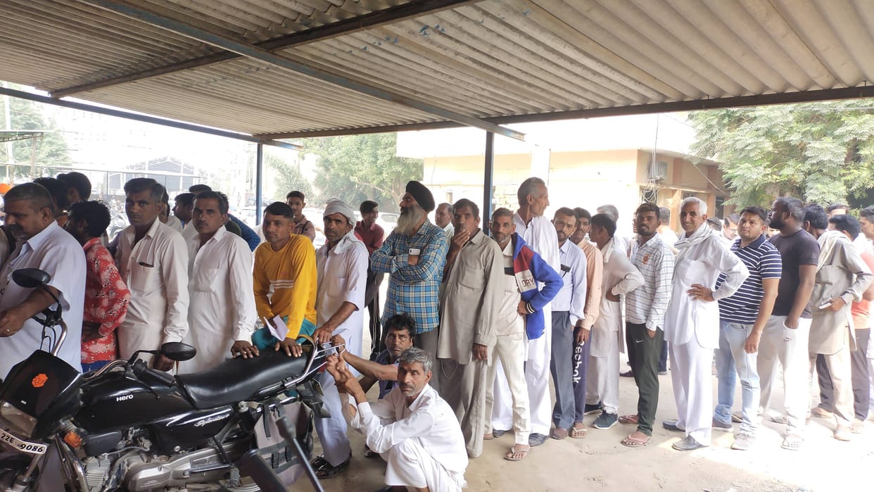 Remembering the electricity-water bill due to Chaudhar's affair