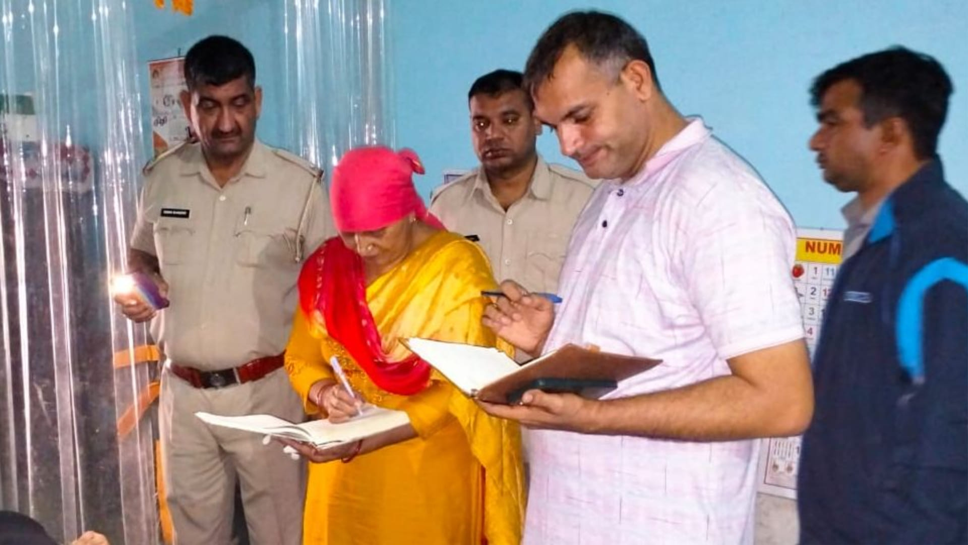 Triple murder in Rohtak of Haryana, strangled to death
