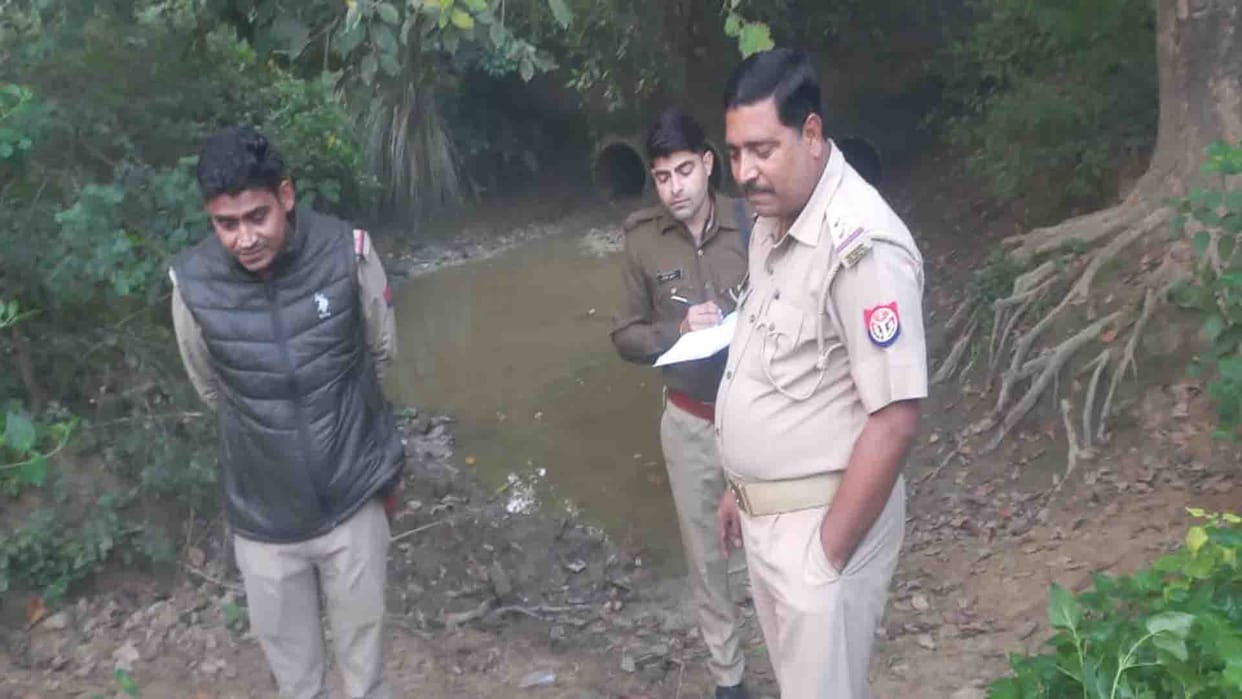 Farrukhabad Honor Killing,  three accused absconding