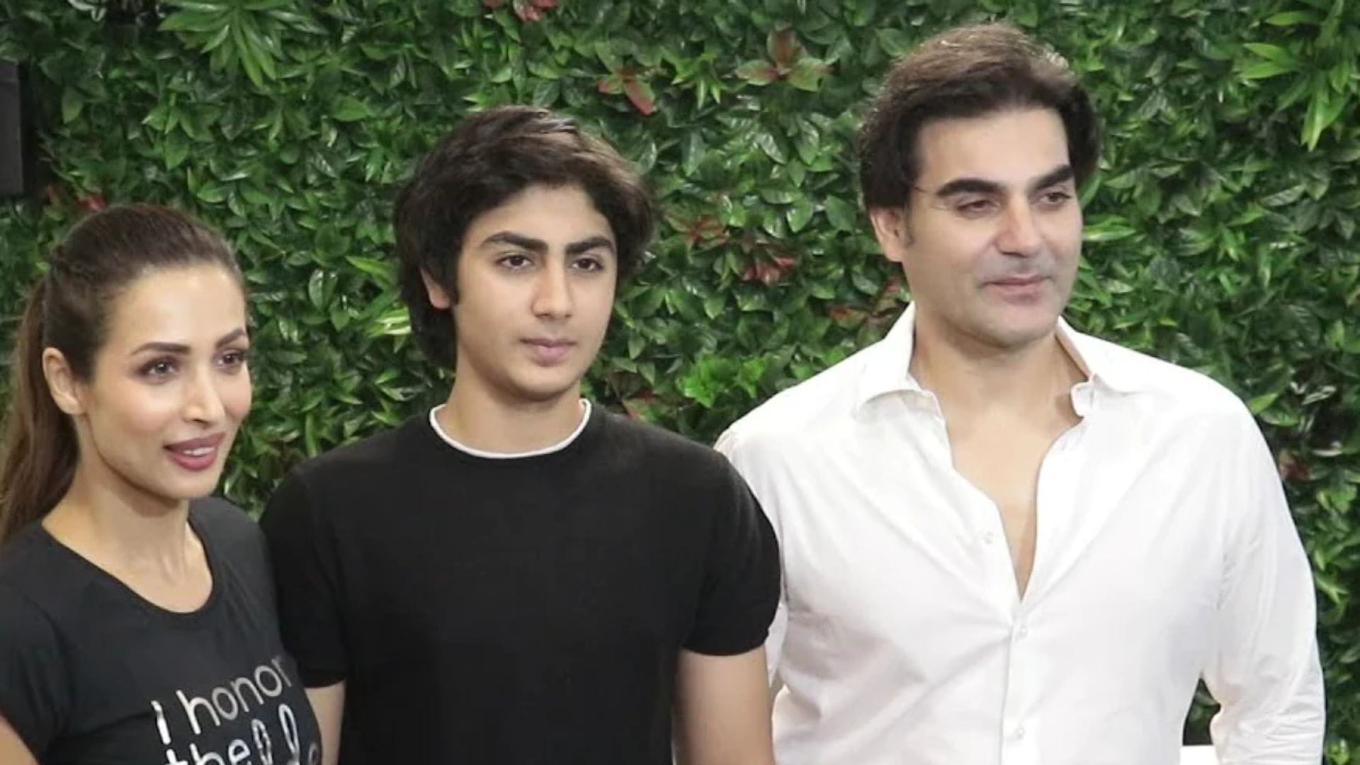 Moving In With Malaika arora son makes fun of her glamorous crop top compare with table napkins