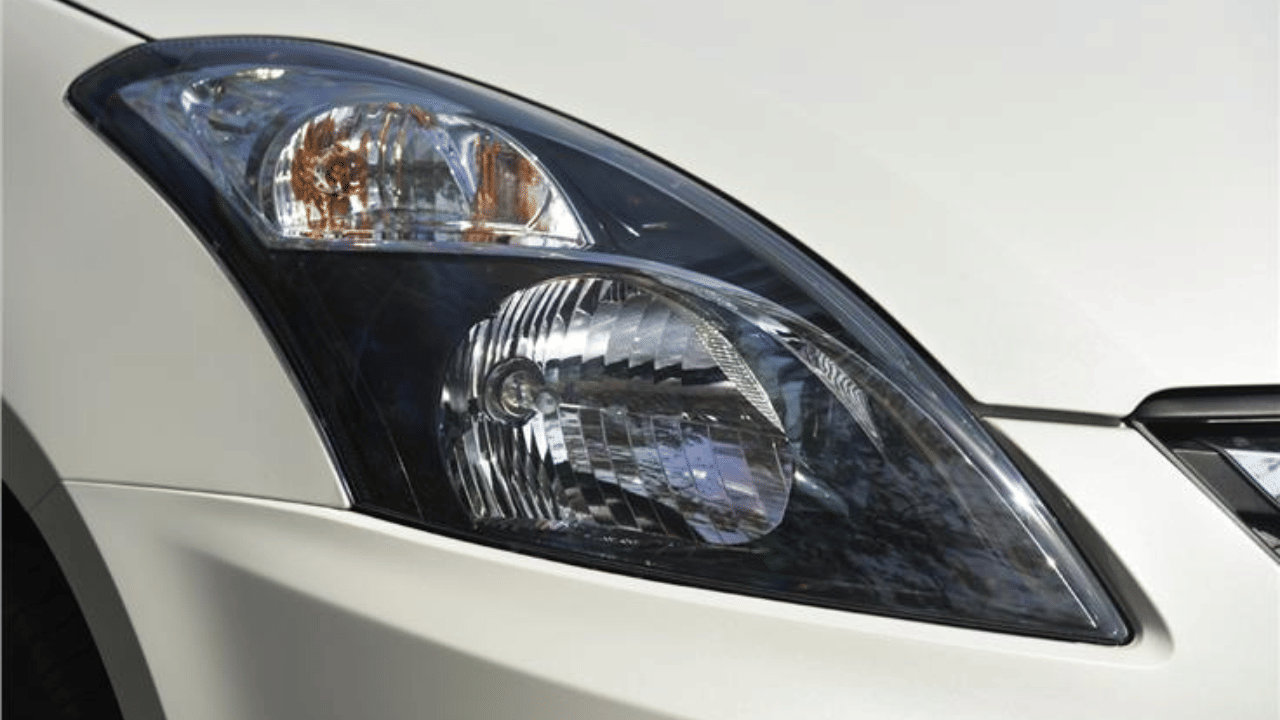 How many types of headlights are there in the car, know which light gives the most illumination