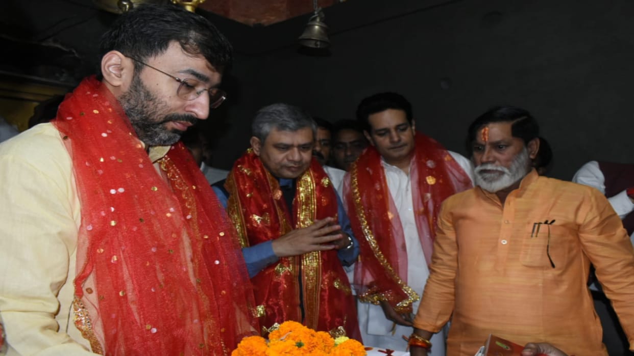 Deoband railway station to become world class, Railway Minister Ashwini Vaishnav reached Saharanpur