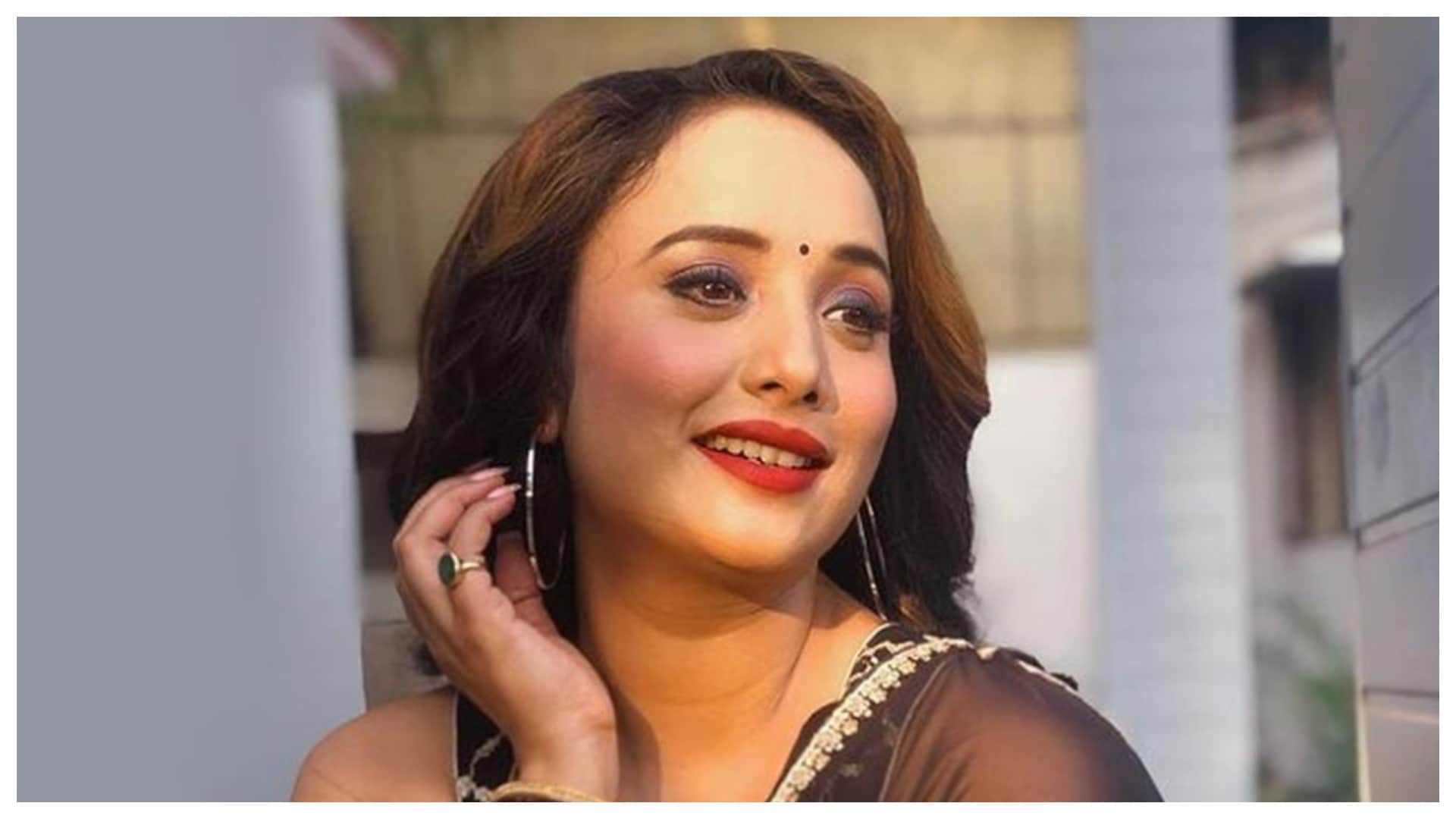 Diwali 2023 Celebrities become victim of accidents firecrackers Madhuri Dixit Amitabh Bachchan Rani Chatterjee