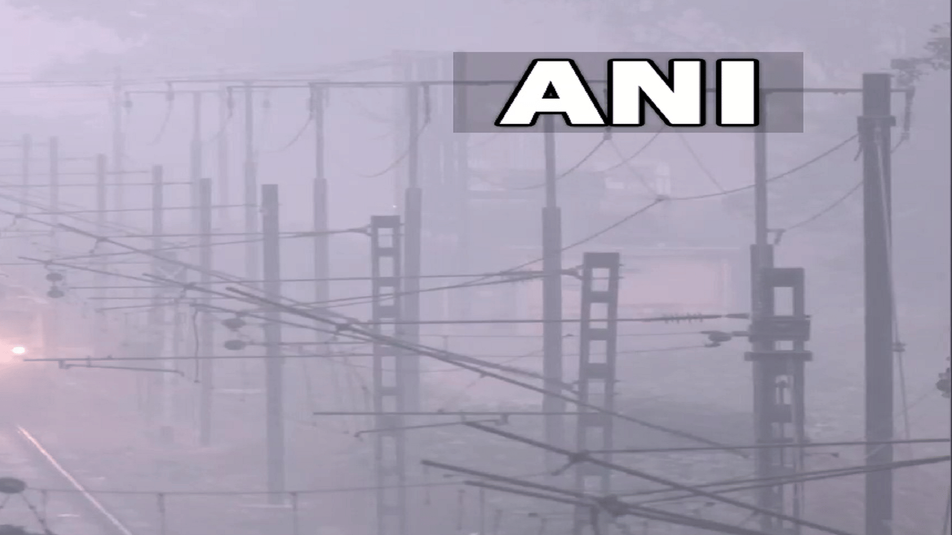 Capital engulfed in haze, AQI recorded in very poor category with 326