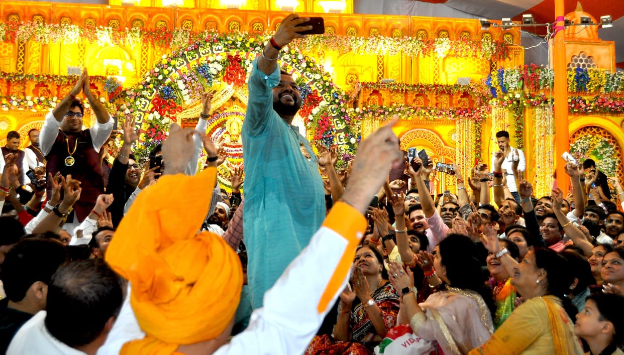 The damaru in the city of Karna has now started ringing, the saffron color is starting to climb.