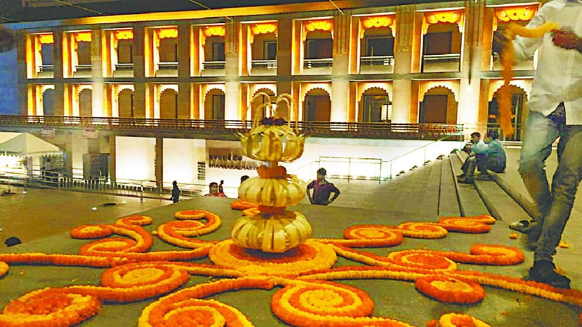 Lucknow : Attempt to woo south from north by kashi tamil sangam