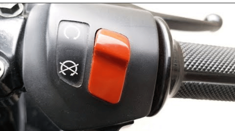 Bike Tips:समझदारी से करें बाइक के इस खास स्विच का उपयोग, नहीं तो होंगे ...
