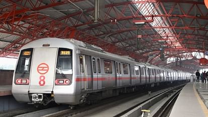 Delhi : स्वदेशी सिग्नलिंग प्रणाली से चलेगी दिल्ली मेट्रो की रेड लाइन, मेक इन इंडिया मुहिम की सौगात रेड लाइन मेट्रो