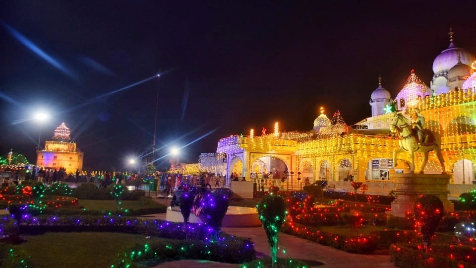 Guru nanak jayanti 2022 Gurpurab Celebration Gurdwara Guru Ka Taal in Agra