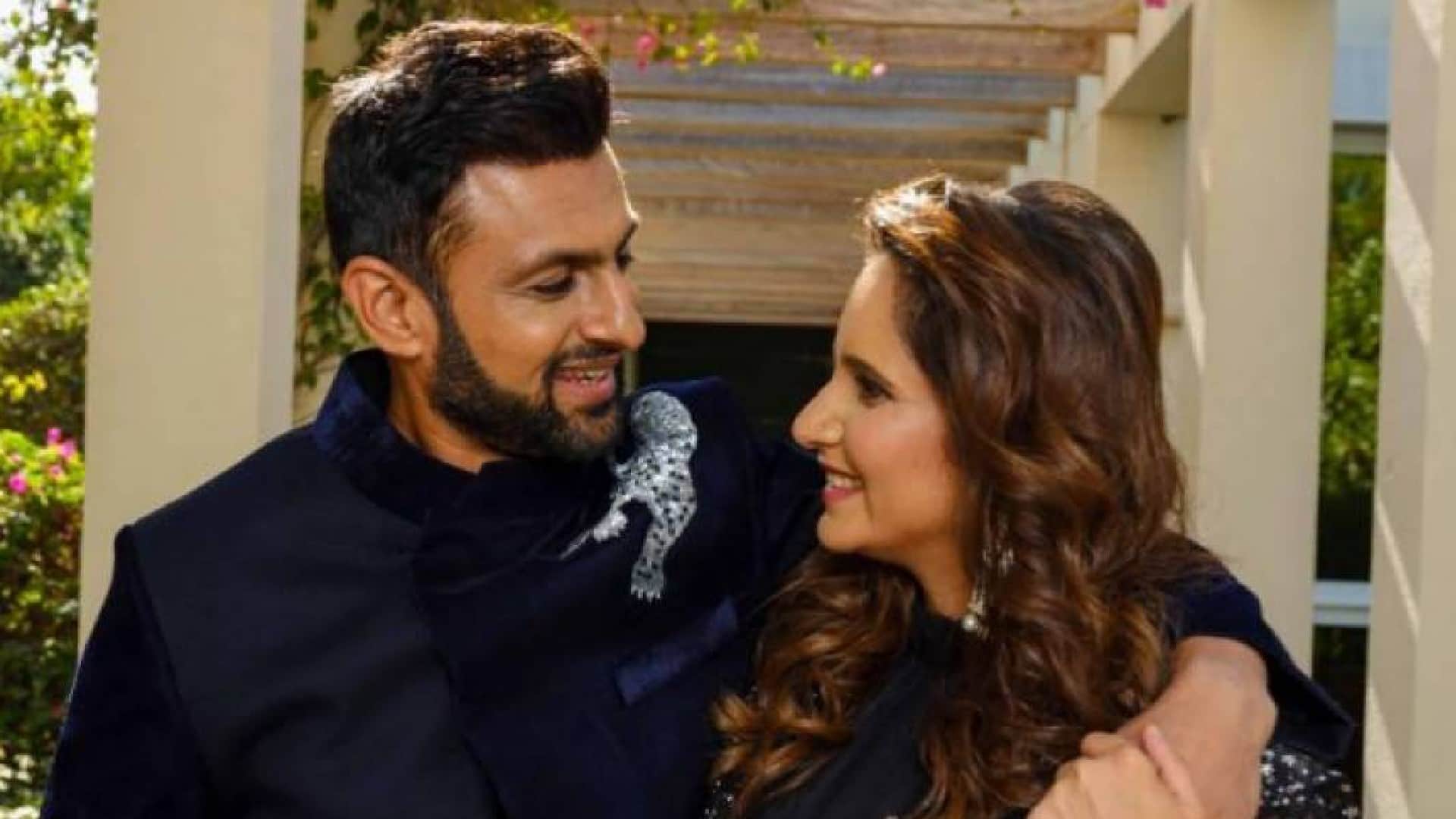 Pakistani Media says Sania Mirza and Shoaib Malik to divorce after resolving legal issues; Ayesha Omar Photos