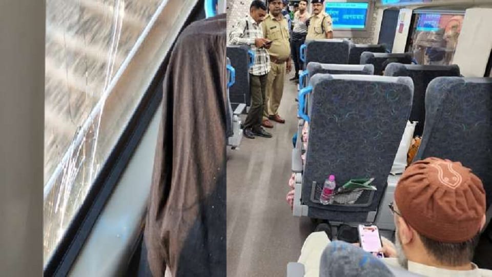 Stone Pelting On Vande bharat Express In Gujarat When Asaduddin Owaisi Was Travelling