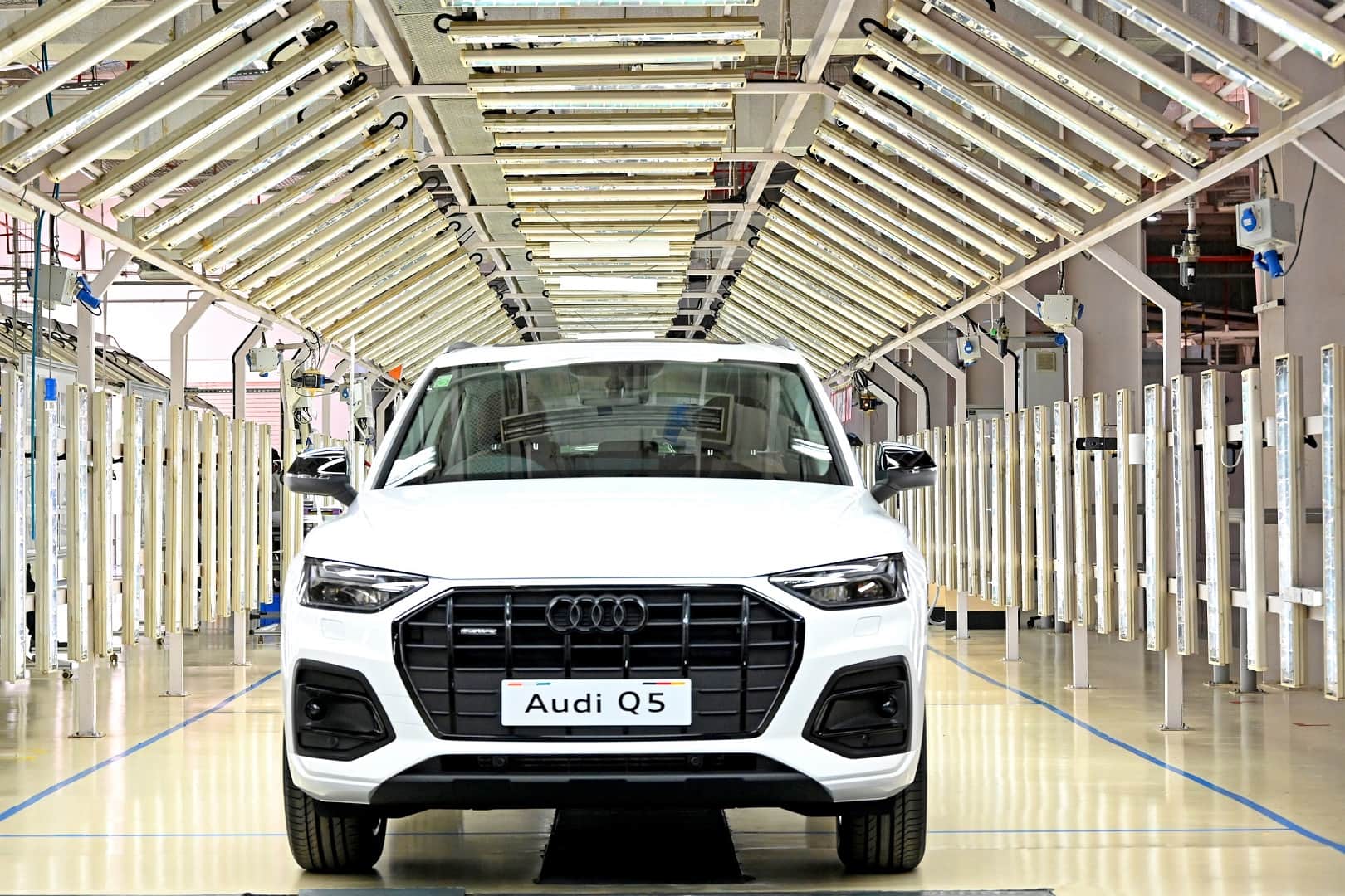 Audi India launches Audi Q5 Special Edition Know Price Features Specs News in Hindi