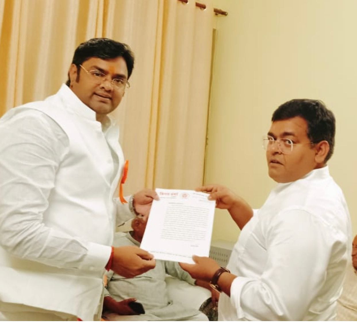 mla send defamation notice