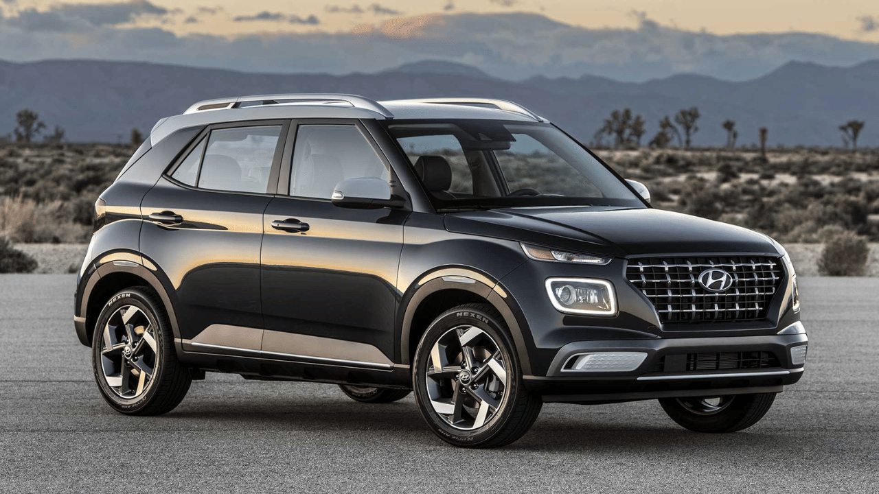 These two vehicles compete in the sub compact SUV segment, know the features and engine details