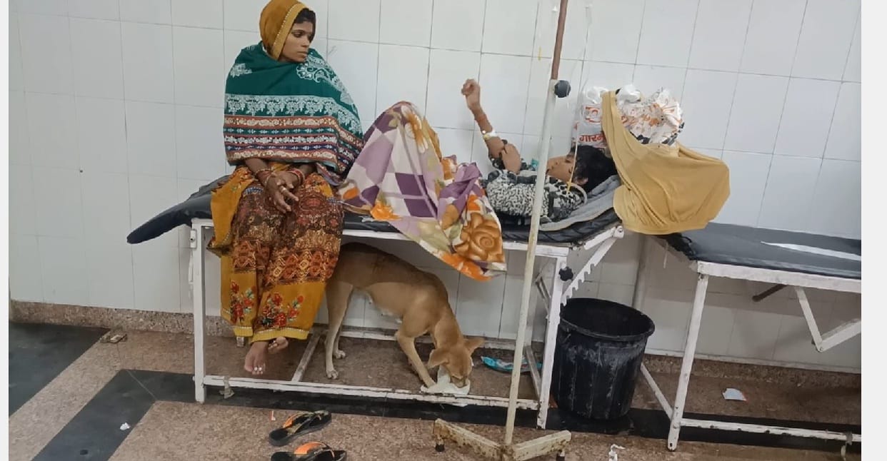 Trauma center of Banda district hospital is full of chaos