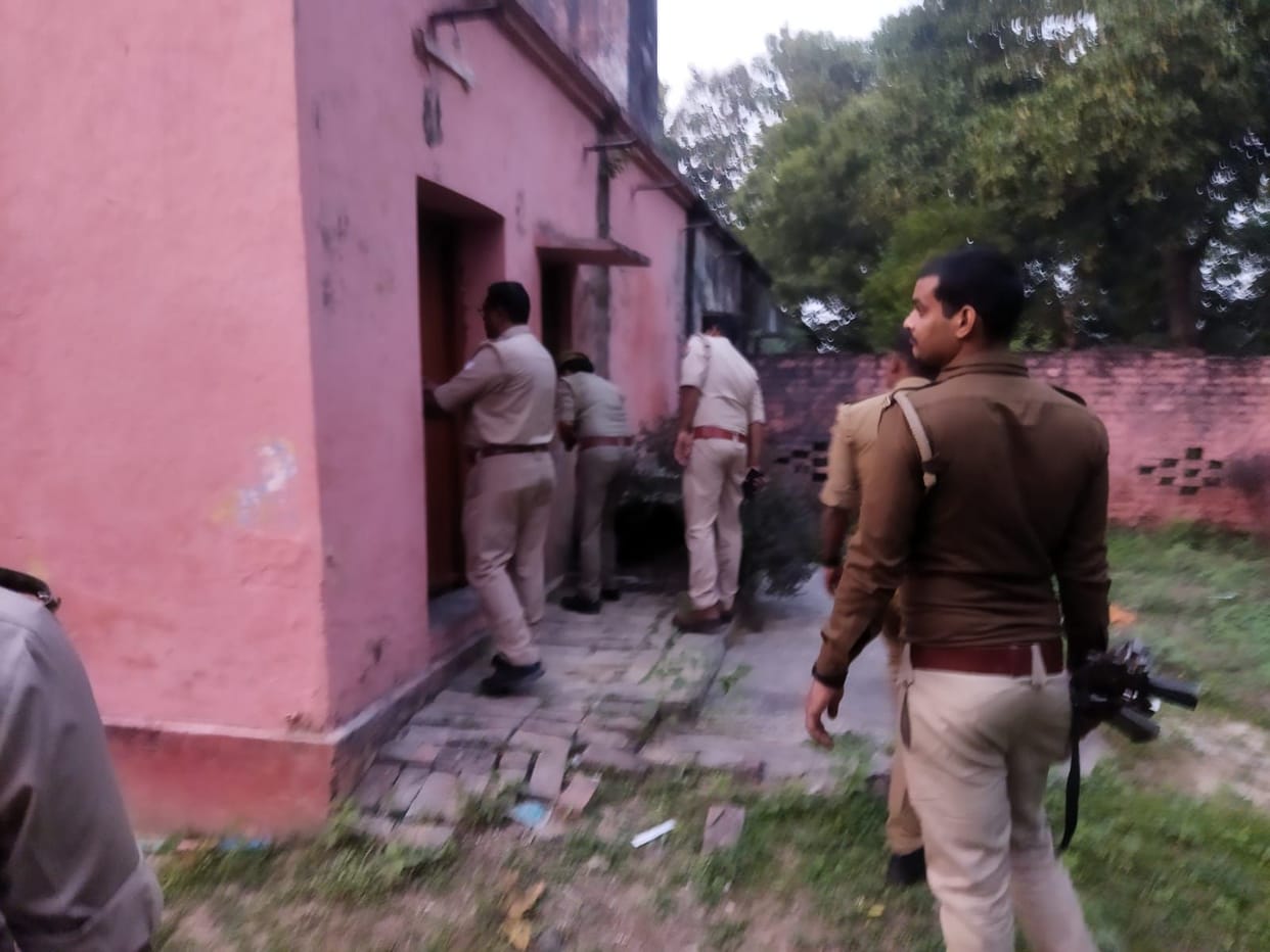 principal wife fond fainted in her room