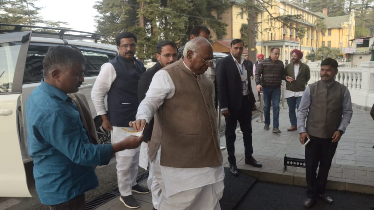Cong Chief Kharge calls meeting of senior leaders of Karnataka for upcoming Assembly Polls updates