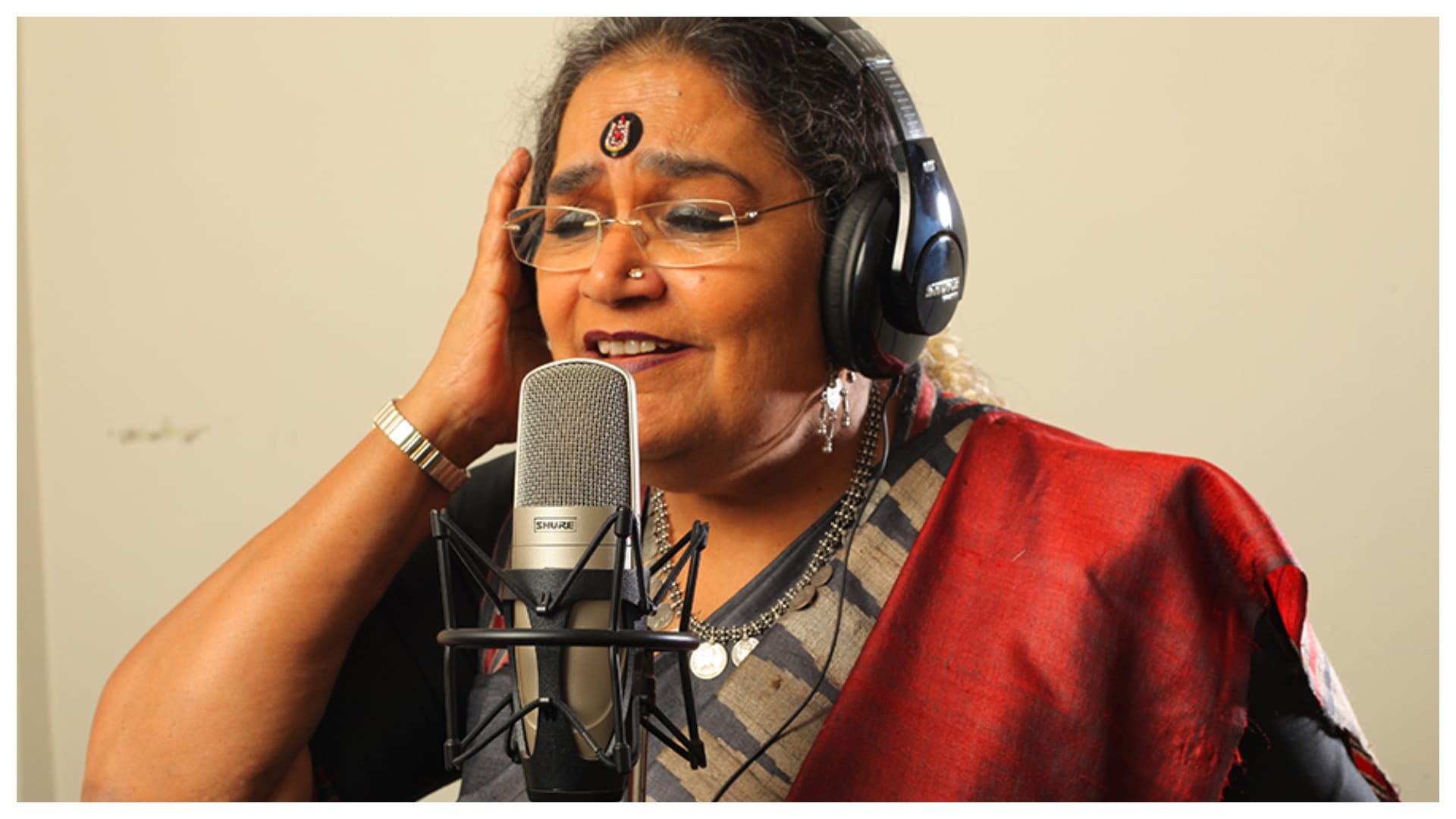 Usha Uthup Birthday: know about singer life singing career journey songs and Net Worth