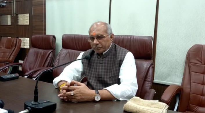 Yogi government minister Dharam pal singh said schools and hospitals will be made on waqf properties