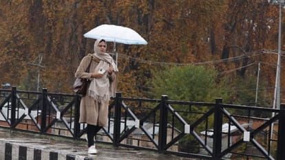Mughal Road closed for the third day, heavy rain and snowfall warning in Jammu and Kashmir tomorrow