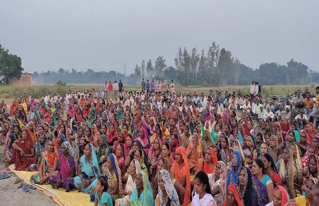 Why protest against expansion of Manduri airport azamgarh farmers agitation going on for 28 days