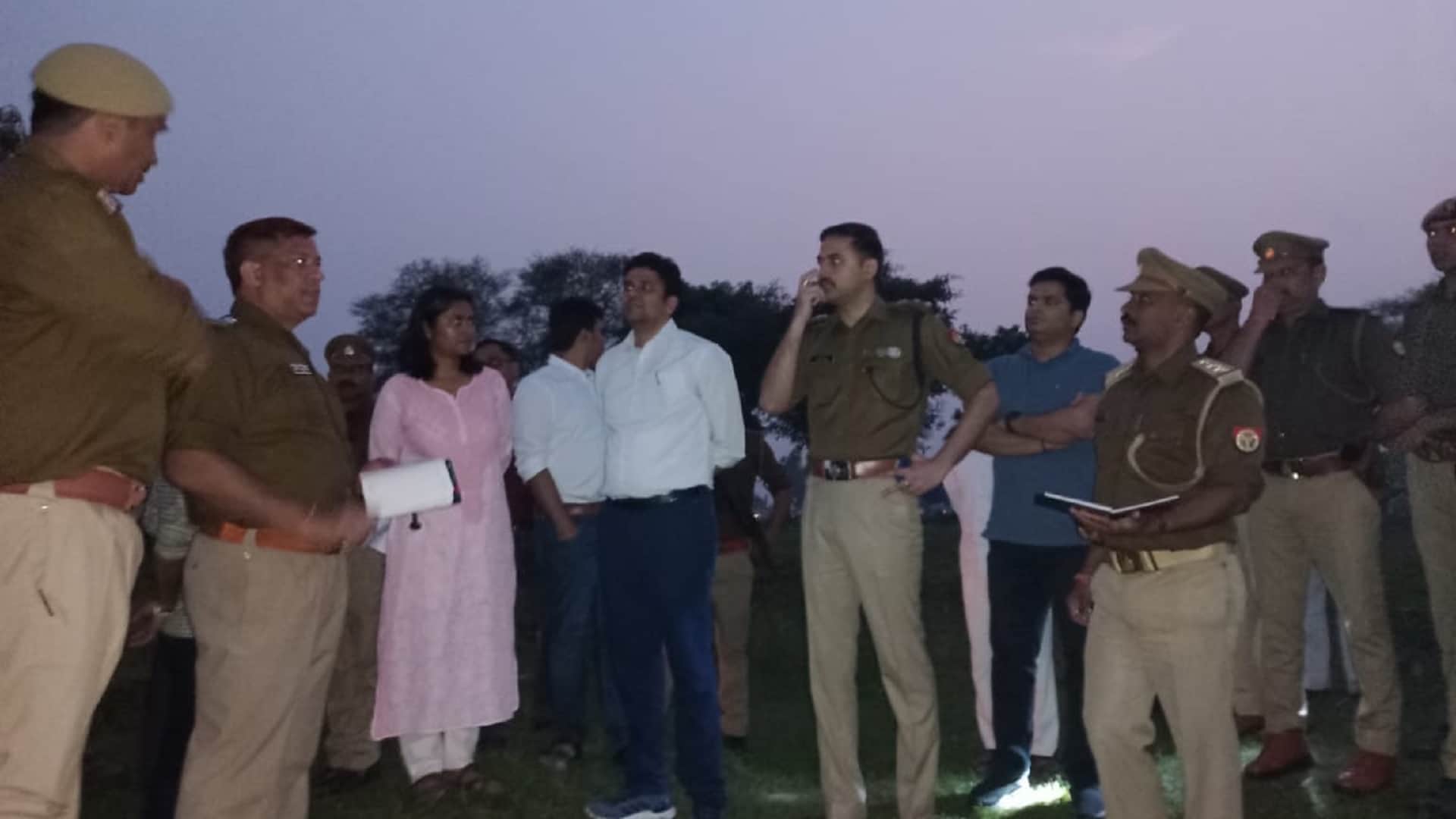 barabanki up accident boat overturn in sumli river see photos