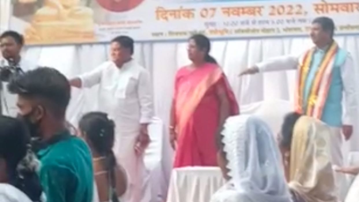 controversy over chhattisgarh buddhist conference in rajnandgaon
