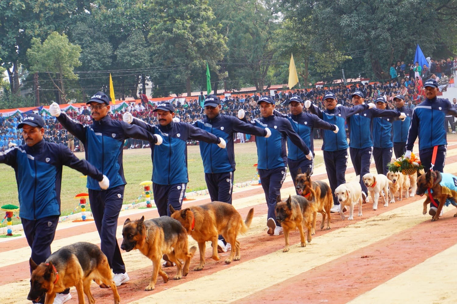 Uttarakhand Foundation Day feat of indigenous breed dog in parade police read more Updates news in hindi
