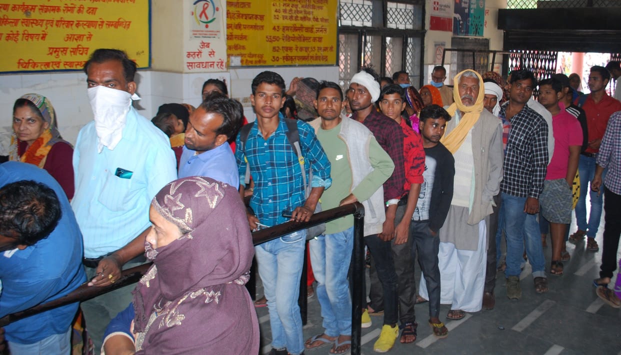 Hathras: Know why fever patients are increasing in the district