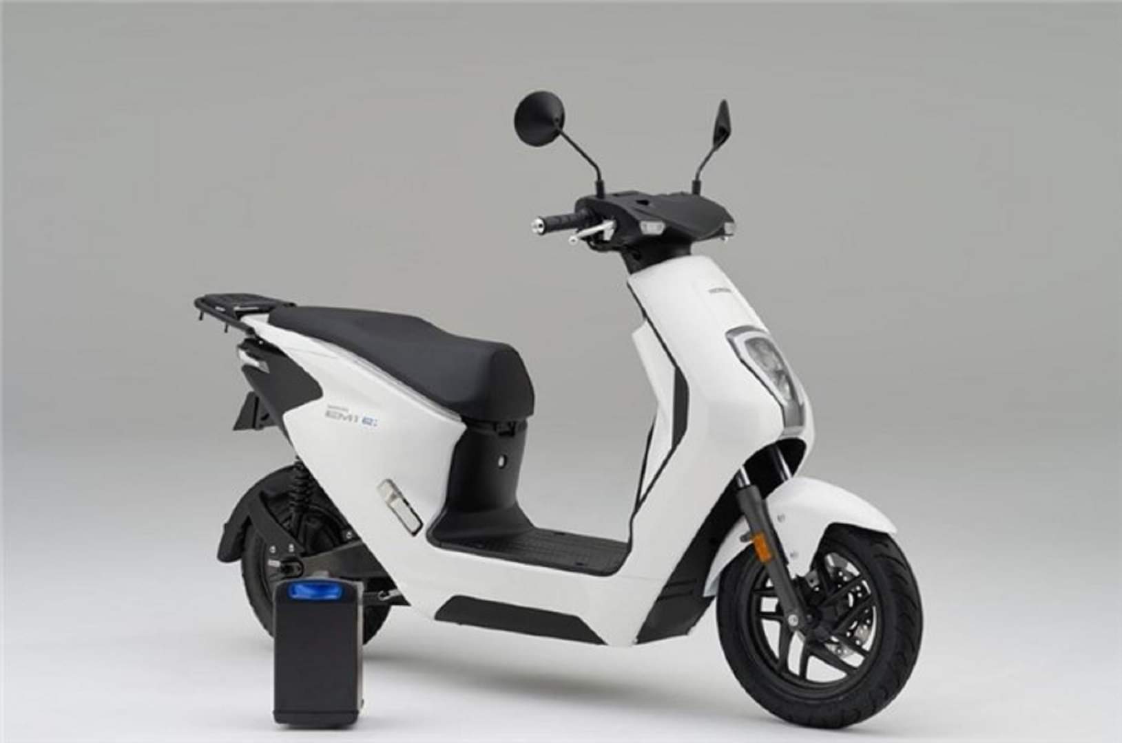 Honda unveils new Honda EM1 e electric scooter at EICMA 2022 News in Hindi
