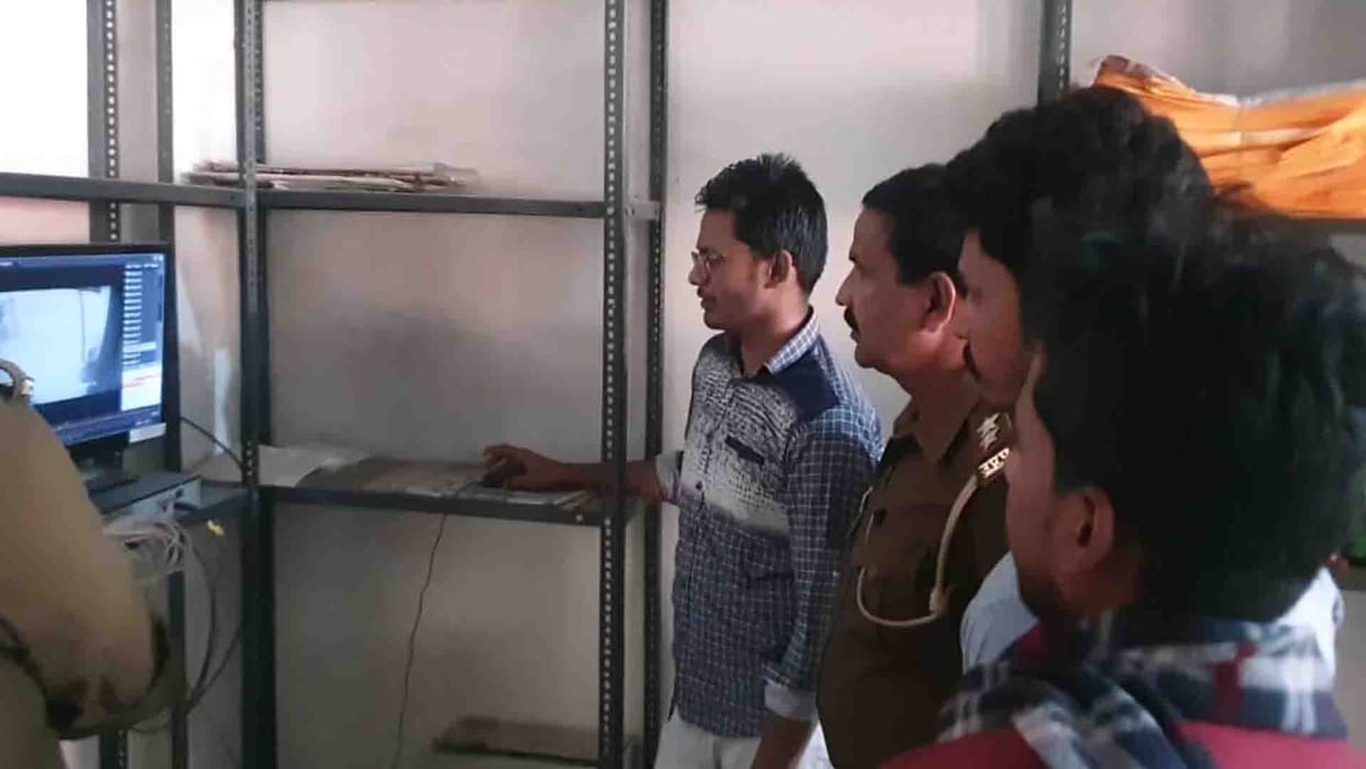 Etawah: Three girls mysteriously missing including real sisters