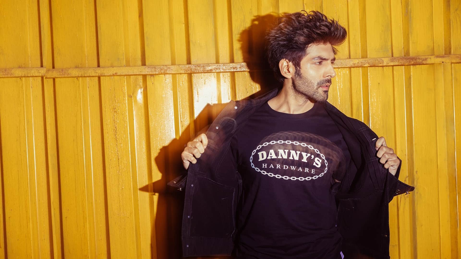 Shehzada and Freddy Actor Kartik Aaryan reacts on Relationship with Pashmina Roshan Cousin of Hrithik Roshan